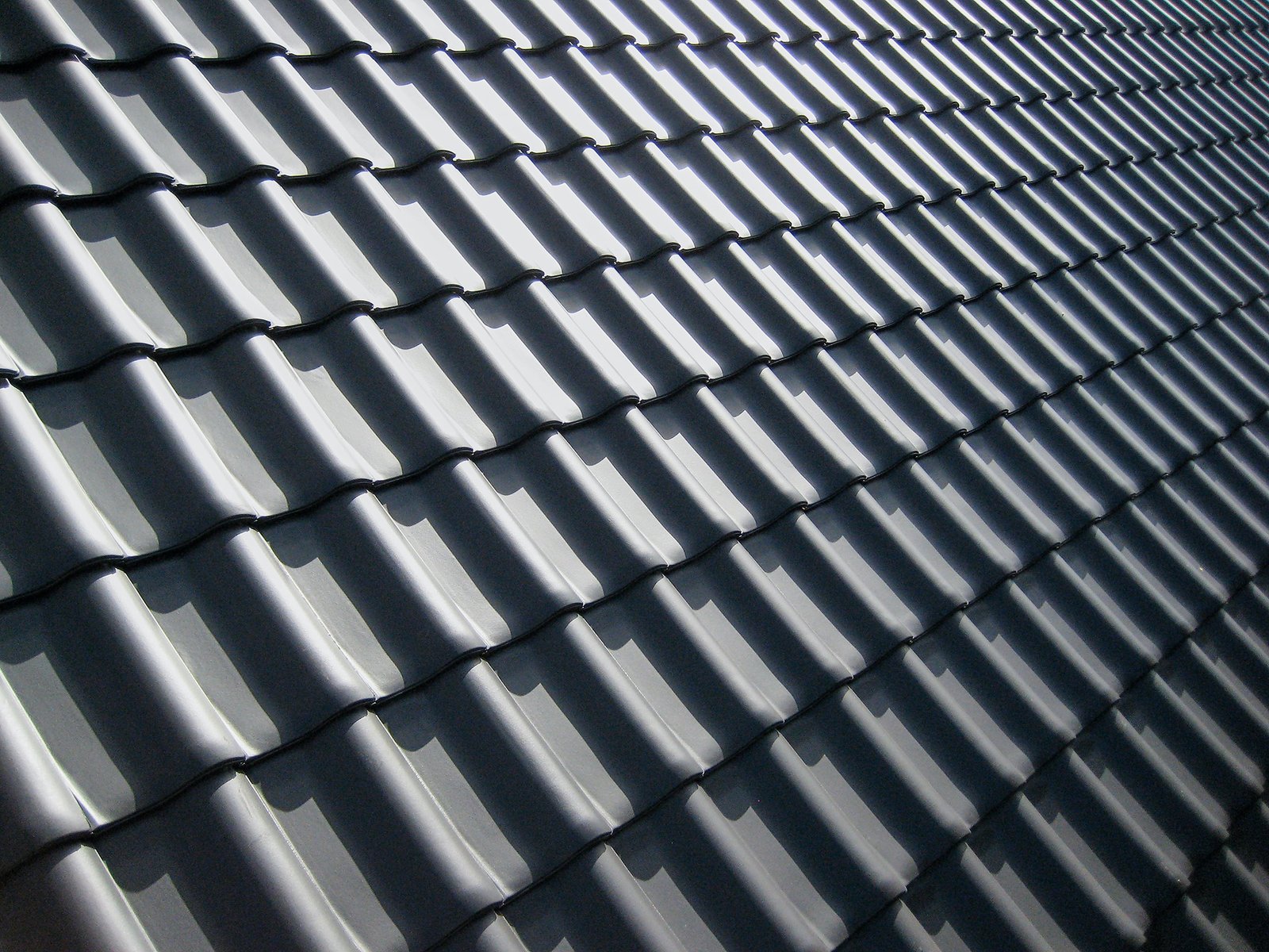 What Do You Need To Consider When Retiling Your Roof?